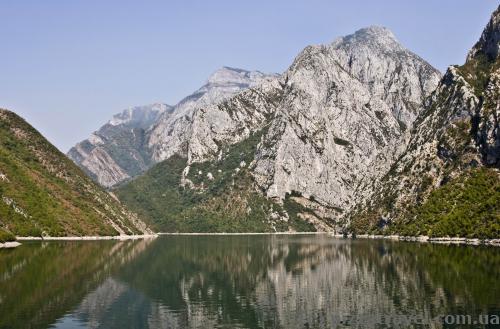 Komani lake