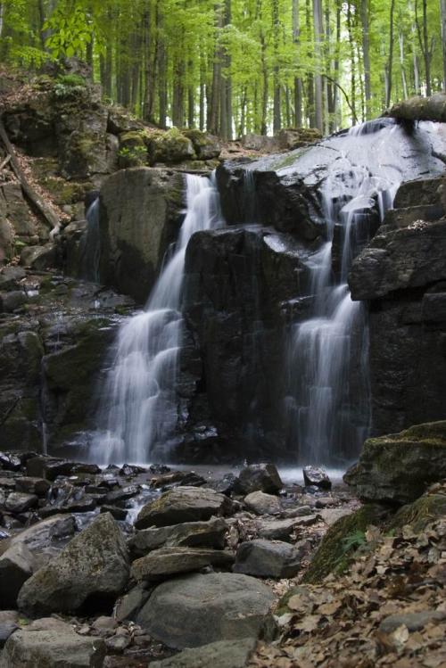 Skakalo Waterfall