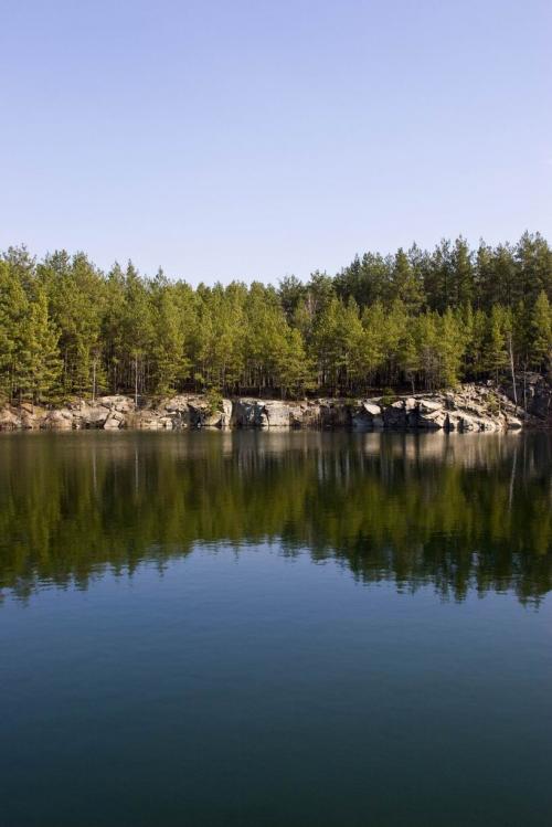 Vysokyi Kamin (Tall Stone) quarry