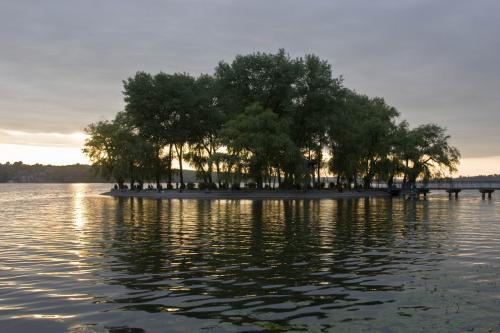 Island of Lovers on the Ternopil Pond