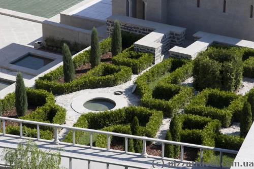 Beautiful lawns in the Rabat Fortress