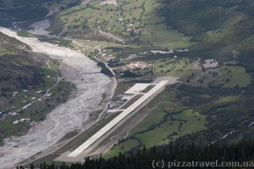 Airport named after Queen Tamara