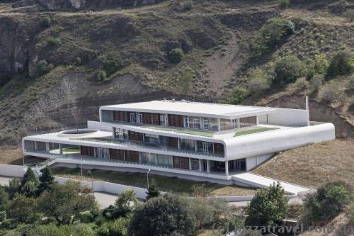 Modern building in the botanical garden