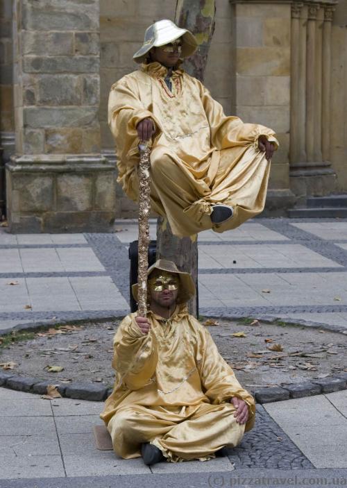 Street magicians in Dortmund