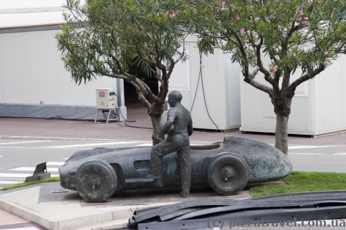 Monument to Juan Manuel Fangio and his car Mercedes-Benz 196