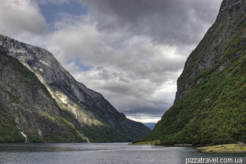 Cruise on the Sognefjord