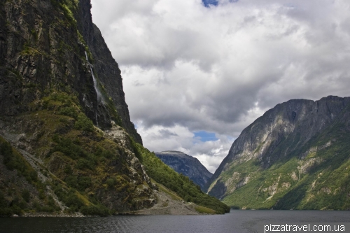 Cruise on the Sognefjord