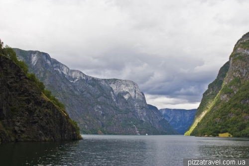 Cruise on the Sognefjord