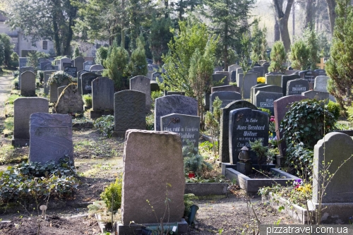 Historical cemetery in Weimar