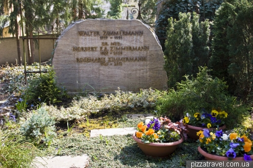 Historical cemetery in Weimar