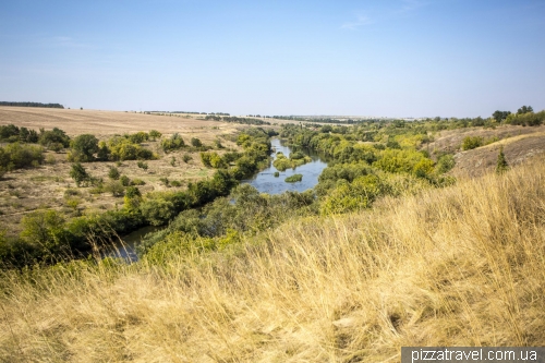 Canyon of the river Sinyuha