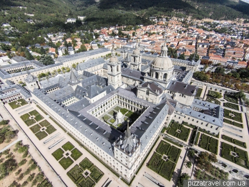 El Escorial - monastery and castle