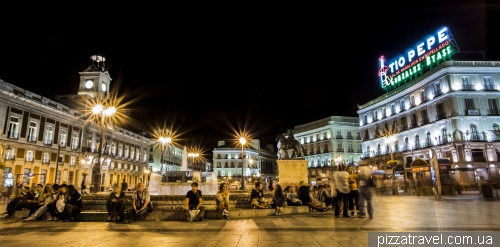 Puerta del Sol square