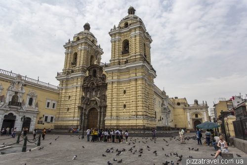  Convent of San Francisco in Lima