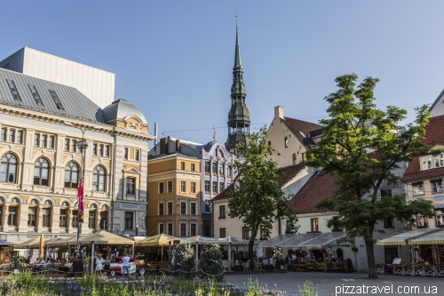 Площа Лівів в Старому місті