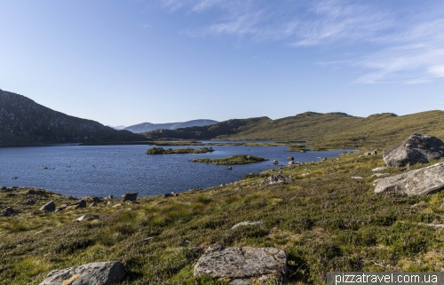 Alnesvatnet lake