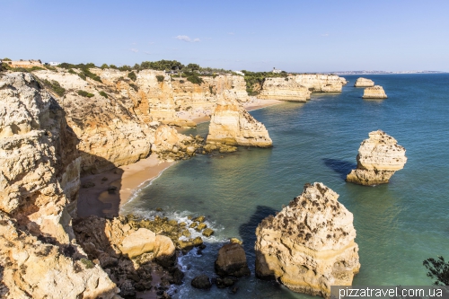 Marinha Beach