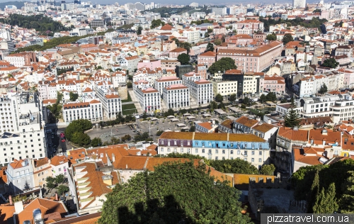 Lisbon, Martim Moniz square