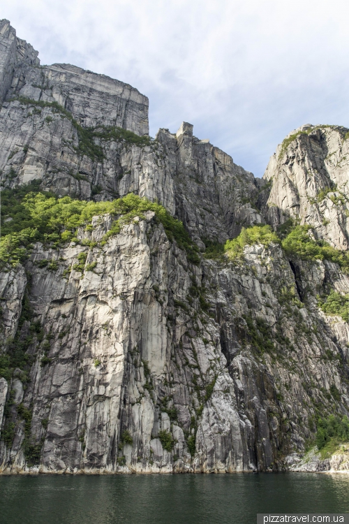 Cruise on the Lysefjord