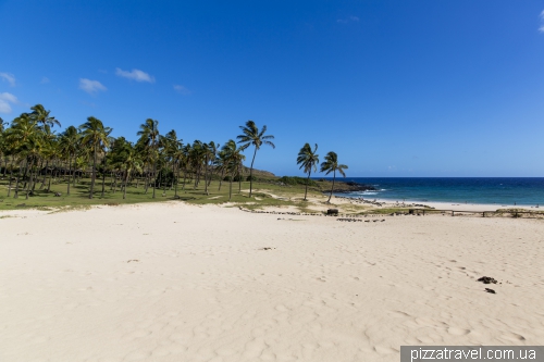 Anakena Beach