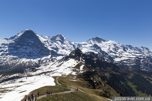 Männlichen mountain and hike to Kleine Scheidegg