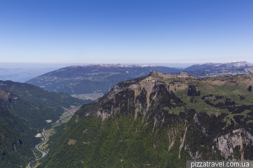 Männlichen mountain and hike to Kleine Scheidegg