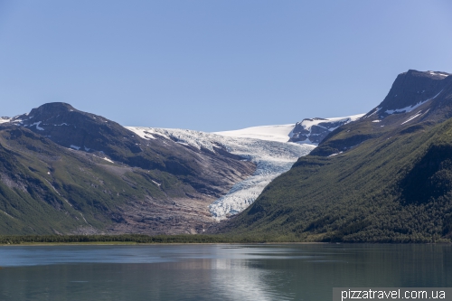 Смотровая на ледник Энген (Engenbreen)