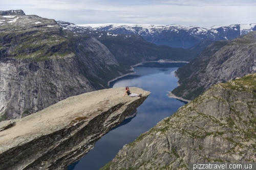 Troll Tongue (Trolltunga)