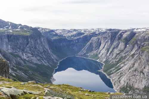 Troll Tongue (Trolltunga)