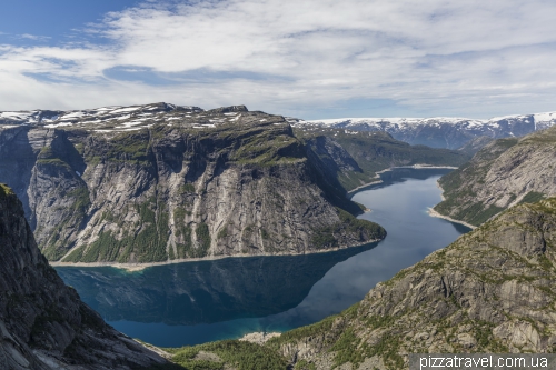 Troll Tongue (Trolltunga)