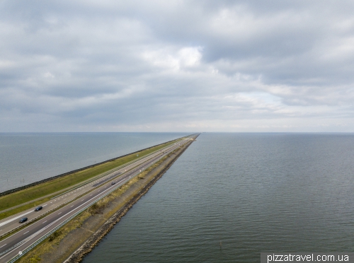 Дамба Афслютдейк (Afsluitdijk)