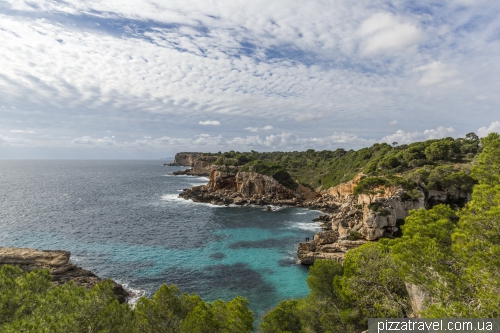 Salmunia Bay (Cala s'Almunia)