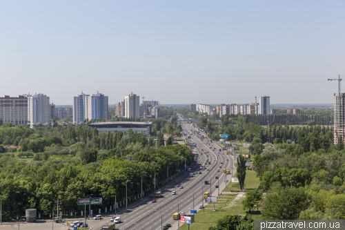 Вид з ресторану Містер Кет біля Виставкового центру