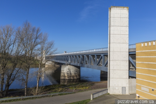 Водний міст в Магдебурзі