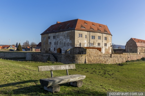 Замок Хельдрунген (Burg Heldrungen)