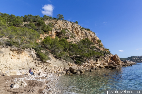 Blanca Beach (Cala Blanca)