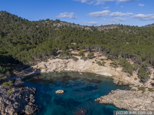 Monjo Beach (Cala d'en Monjo)