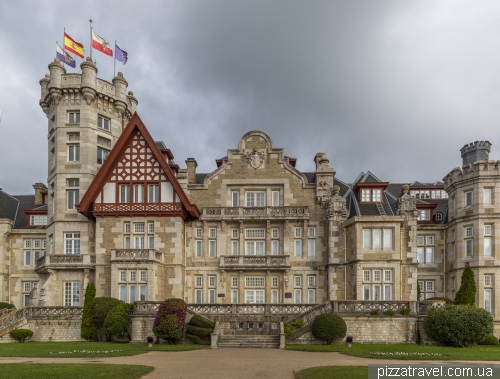 Magdalena Park in Santander