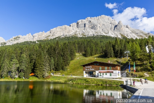 Озеро Мізуріна (Lago di Misurina)