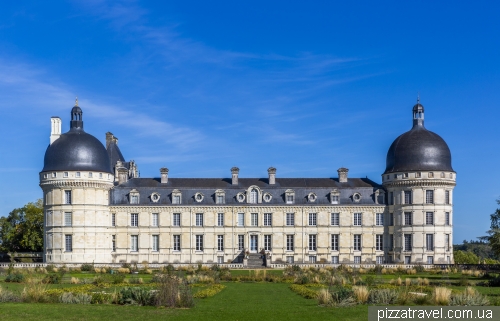 Valencay Castle (Chateau de Valencay)