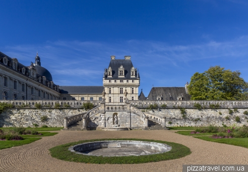 Valencay Castle (Chateau de Valencay)