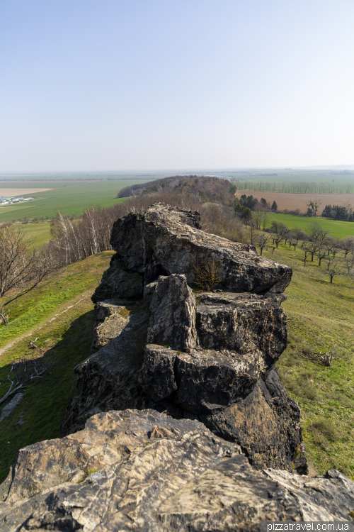 Скелі Гегенштайн (Gegenstein) біля Балленштедта