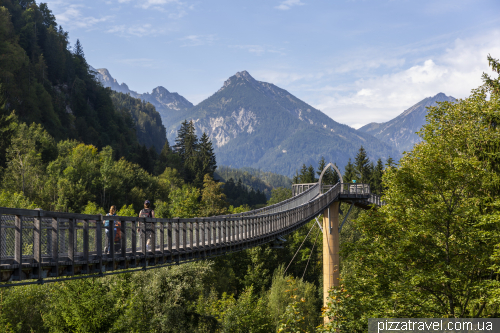 Тропа над деревьями между Германией и Австрией (Baumkronenweg)