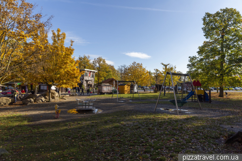 Хексентанцплатц в горах Харц (Hexentanzplatz)