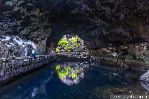 Печера Хамеос-дель-Агуа (Jameos del Agua)