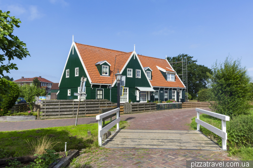 Marken