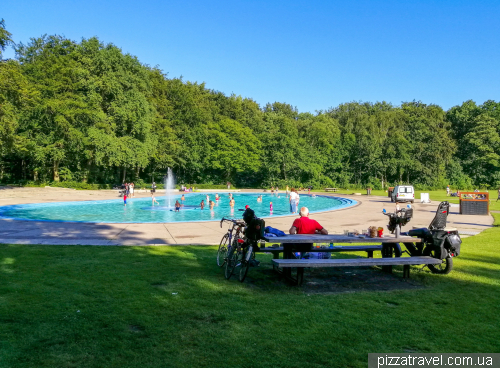 Children's pool in the Amsterdam Forest (Groot Kinderbad Amsterdamse Bos)