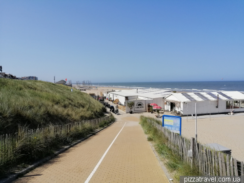 Пляж у Зандворті (Zandvoort)