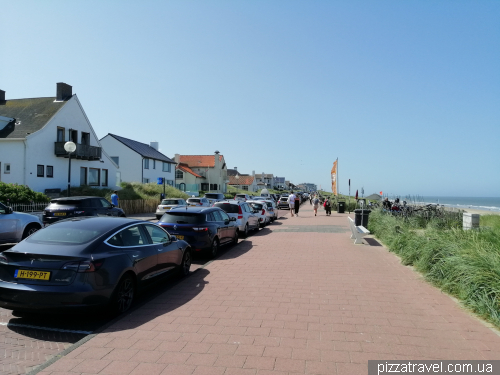 Пляж у Зандворті (Zandvoort)