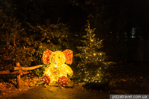 Різдвяне підсвічування у зоопарку Ганновера (Christmas Garden Hannover)